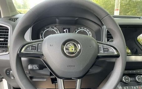Skoda Karoq I, 2020 год, 1 540 000 рублей, 8 фотография
