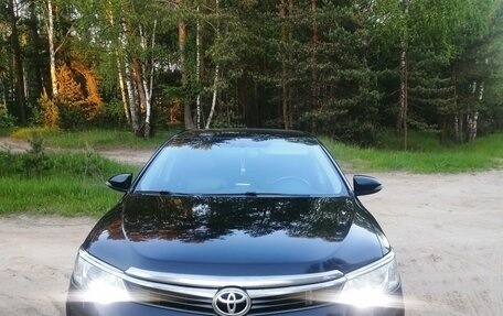 Toyota Camry, 2015 год, 1 890 000 рублей, 5 фотография