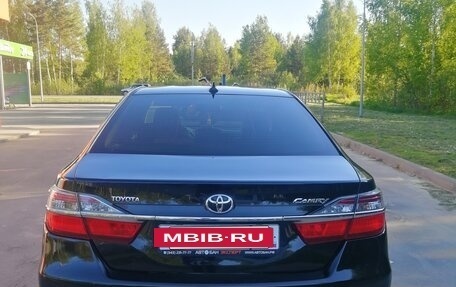 Toyota Camry, 2015 год, 1 890 000 рублей, 8 фотография