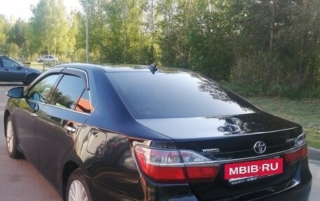 Toyota Camry, 2015 год, 1 890 000 рублей, 4 фотография