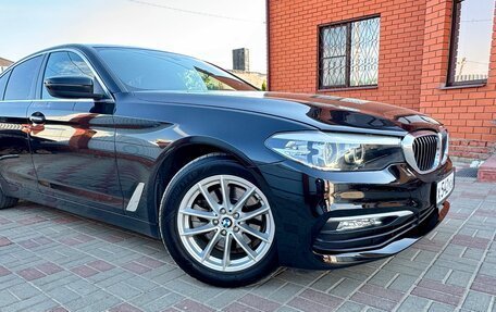 BMW 5 серия, 2018 год, 2 300 000 рублей, 2 фотография