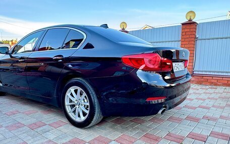 BMW 5 серия, 2018 год, 2 300 000 рублей, 6 фотография