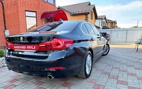 BMW 5 серия, 2018 год, 2 300 000 рублей, 18 фотография