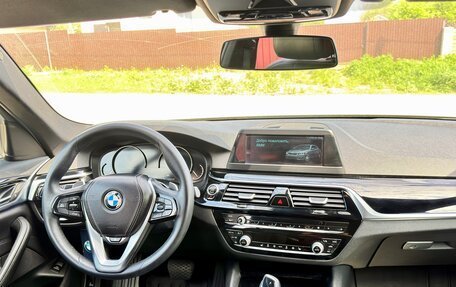 BMW 5 серия, 2018 год, 2 300 000 рублей, 40 фотография