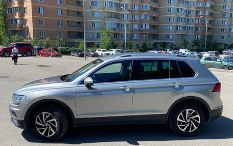 Volkswagen Tiguan II, 2018 год, 2 090 000 рублей, 4 фотография