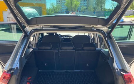 Volkswagen Tiguan II, 2018 год, 2 090 000 рублей, 14 фотография