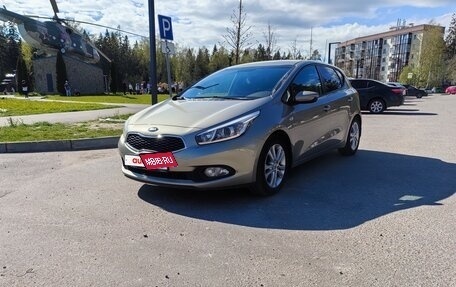 KIA cee'd III, 2012 год, 1 280 000 рублей, 2 фотография