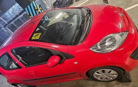 Peugeot 107 I рестайлинг, 2013 год, 690 000 рублей, 6 фотография