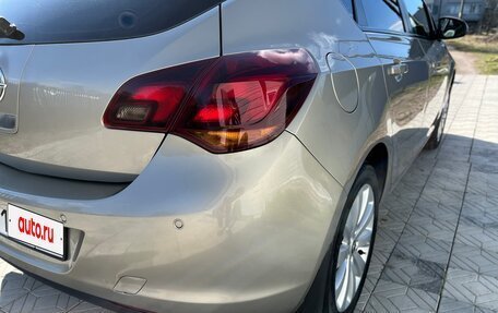 Opel Astra J, 2010 год, 820 000 рублей, 9 фотография