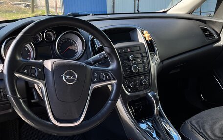 Opel Astra J, 2010 год, 820 000 рублей, 14 фотография