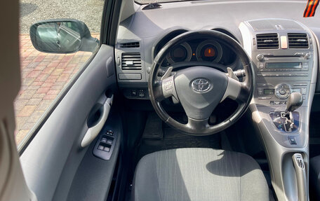 Toyota Auris II, 2007 год, 750 000 рублей, 18 фотография