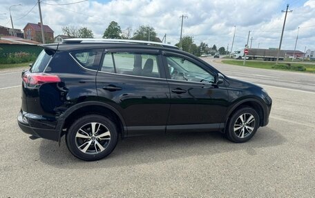 Toyota RAV4, 2018 год, 2 150 000 рублей, 4 фотография