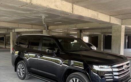 Toyota Land Cruiser, 2022 год, 11 500 000 рублей, 3 фотография