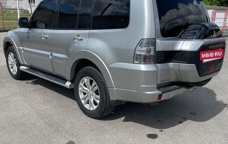 Mitsubishi Pajero IV, 2018 год, 3 900 000 рублей, 7 фотография