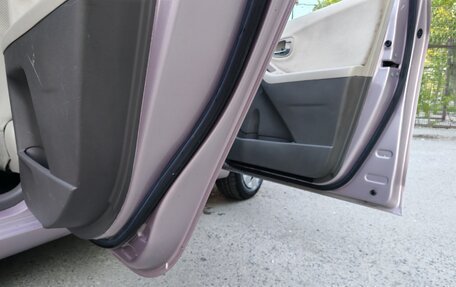 Toyota Vitz, 2009 год, 550 000 рублей, 26 фотография