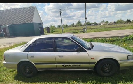 Mazda 626, 1988 год, 195 000 рублей, 6 фотография