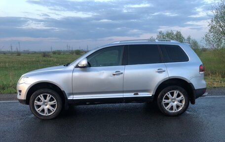 Volkswagen Touareg III, 2007 год, 900 000 рублей, 2 фотография