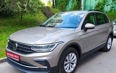 Volkswagen Tiguan II, 2021 год, 3 000 000 рублей, 1 фотография