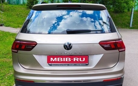 Volkswagen Tiguan II, 2021 год, 3 000 000 рублей, 4 фотография