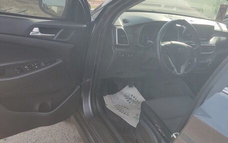 Hyundai Tucson III, 2018 год, 1 700 000 рублей, 27 фотография