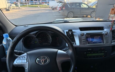 Toyota Hilux VII, 2014 год, 2 100 000 рублей, 6 фотография
