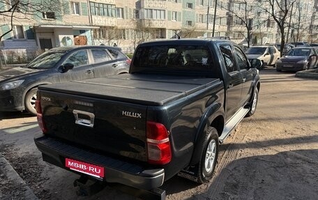 Toyota Hilux VII, 2014 год, 2 100 000 рублей, 11 фотография
