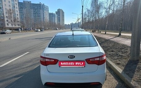 KIA Rio III рестайлинг, 2013 год, 790 000 рублей, 2 фотография