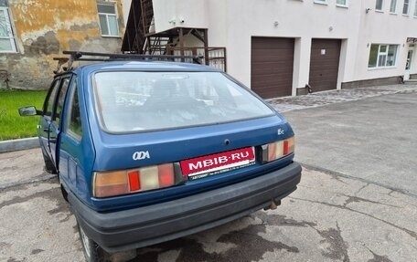 ИЖ 2126 «Ода», 2004 год, 80 000 рублей, 2 фотография