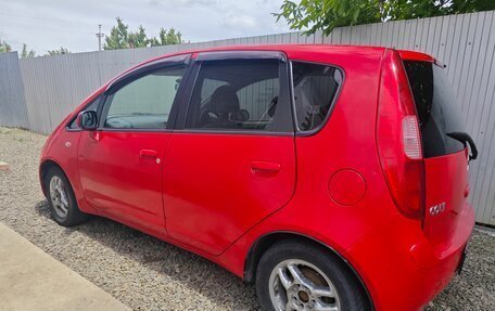 Mitsubishi Colt VI рестайлинг, 2003 год, 400 000 рублей, 3 фотография