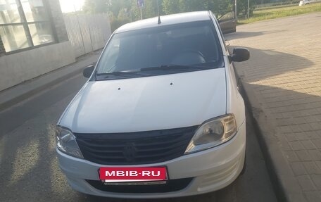 Renault Logan I, 2012 год, 380 000 рублей, 3 фотография