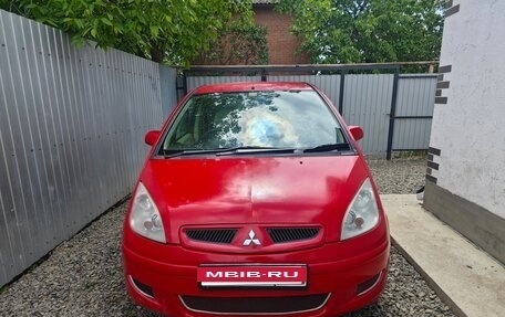 Mitsubishi Colt VI рестайлинг, 2003 год, 400 000 рублей, 6 фотография