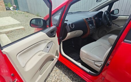 Mitsubishi Colt VI рестайлинг, 2003 год, 400 000 рублей, 10 фотография
