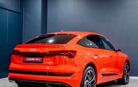 Audi e-tron Sportback I, 2021 год, 11 999 999 рублей, 5 фотография