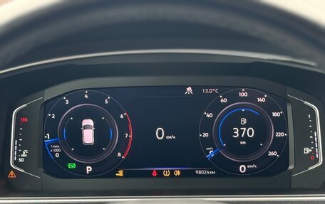 Volkswagen Tiguan II, 2019 год, 2 850 000 рублей, 9 фотография