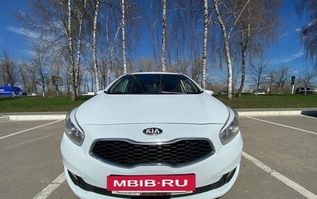 KIA cee'd III, 2013 год, 1 050 000 рублей, 2 фотография