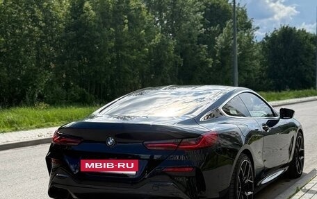 BMW 8 серия, 2019 год, 7 100 000 рублей, 3 фотография