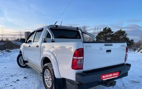 Toyota Hilux VII, 2014 год, 2 900 000 рублей, 3 фотография