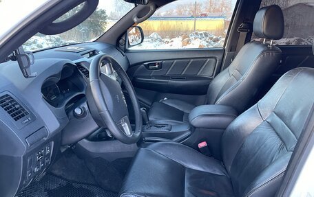 Toyota Hilux VII, 2014 год, 2 900 000 рублей, 8 фотография