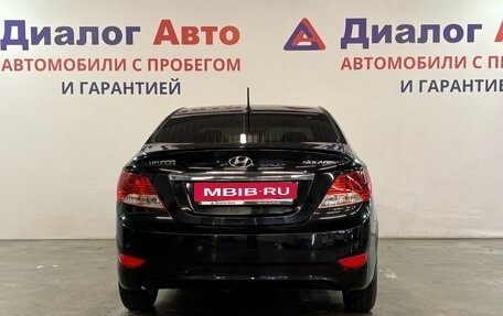 Hyundai Solaris II рестайлинг, 2011 год, 639 000 рублей, 4 фотография