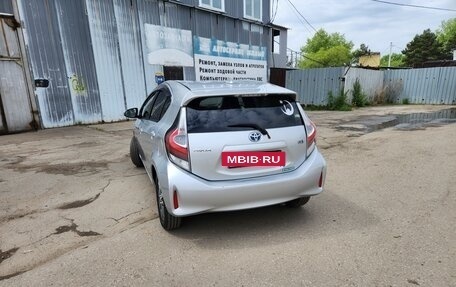 Toyota Aqua I, 2017 год, 1 080 000 рублей, 5 фотография