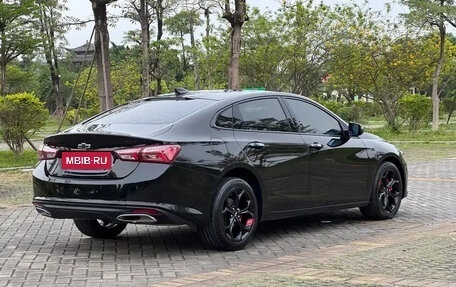 Chevrolet Malibu IX, 2022 год, 1 900 000 рублей, 4 фотография