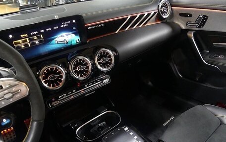 Mercedes-Benz CLA AMG, 2022 год, 5 080 000 рублей, 11 фотография