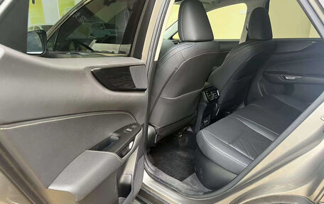 Lexus NX, 2022 год, 3 985 000 рублей, 6 фотография