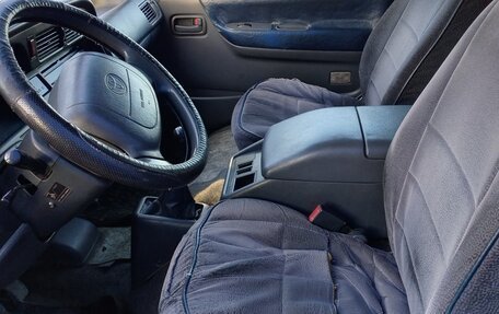 Toyota HiAce H100, 2004 год, 850 000 рублей, 4 фотография