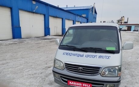 Toyota HiAce H100, 2004 год, 850 000 рублей, 11 фотография