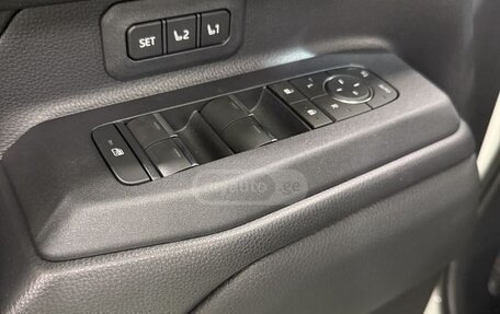 Toyota Land Cruiser Prado, 2025 год, 8 789 900 рублей, 10 фотография