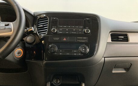 Mitsubishi Outlander III рестайлинг 3, 2013 год, 1 520 000 рублей, 11 фотография