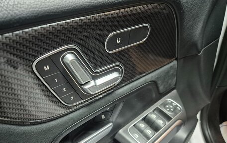Mercedes-Benz GLB, 2022 год, 3 395 000 рублей, 10 фотография