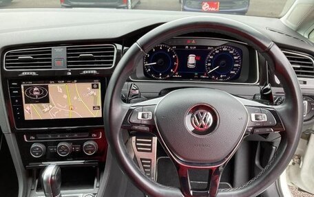 Volkswagen Golf VII, 2018 год, 1 100 000 рублей, 14 фотография