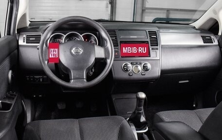 Nissan Tiida, 2010 год, 799 000 рублей, 6 фотография